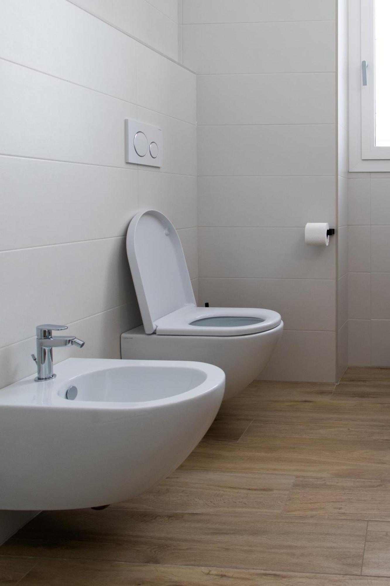 Suite Home Da Pietro, Centrale E Vicino Al Mare San Benedetto del Tronto Exterior foto